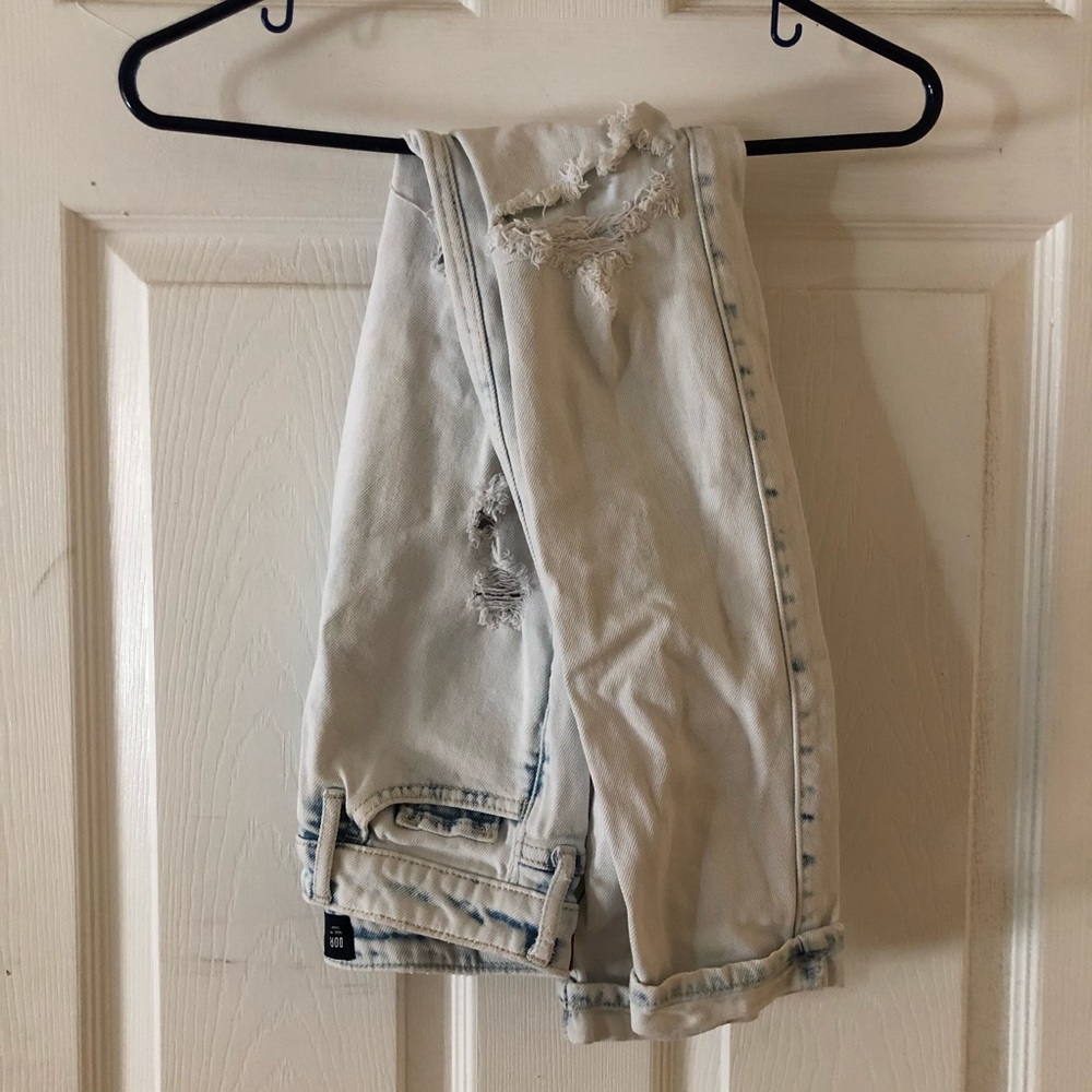 Acid wash jeans